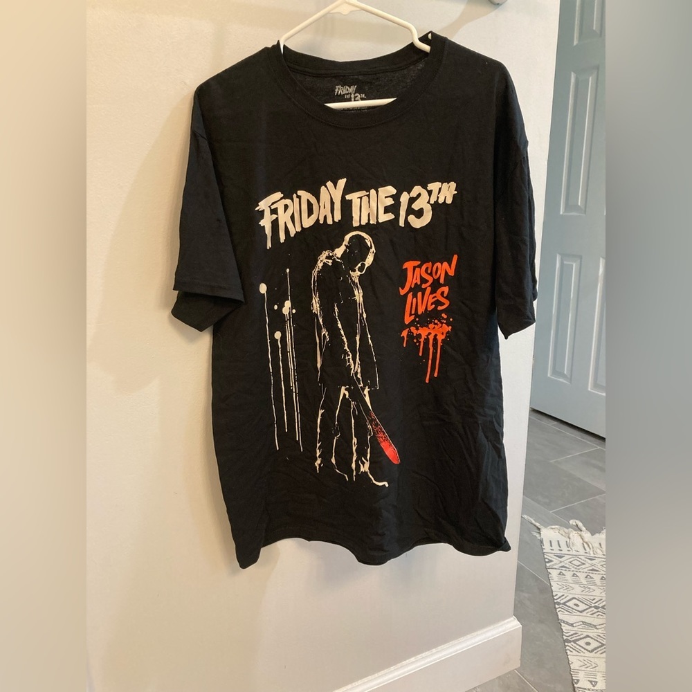Friday the 13th Jason Lives mens medium t-shirt